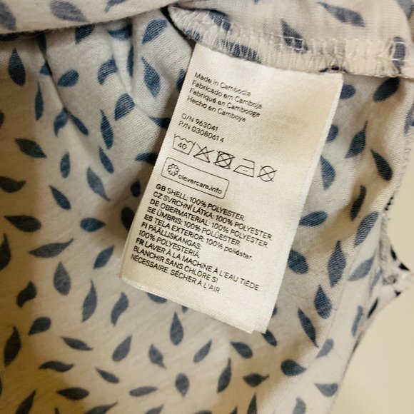 Blue and White Printed H&M Top - Picture 4 of 4